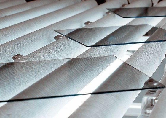 el álcali AR resistente de 6.0m m moderó transmitencia mejorada de cristal no reflexiva de la luz del sol